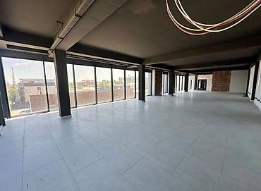 карадарья: Сдаю Офис целиком: 220 м², В административном здании, С ремонтом, С парковкой — 4