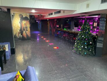 Restoran, kafelər: 28 may metrosuna yaxin yerləşən pab ayi 5000 azn kirayə verilir — 3