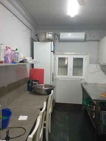 продается орошаемая земля в жайылско районе алтыр будёновка 5 40 гектар цена договорная с довой проблем нету оформление сразу: Ошский рынок Сдается кухня под фастфуд\уличную еду,идеально под