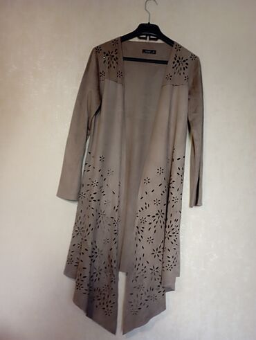 женские розовые кофточки: Jaket kardiqan 3 manat. ölçüsü S