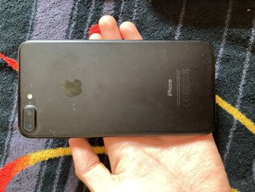 необычные чехлы на айфон 13 про макс: IPhone 7 Plus, Б/у, 32 ГБ, Черный, Защитное стекло, Чехол, 68 %
