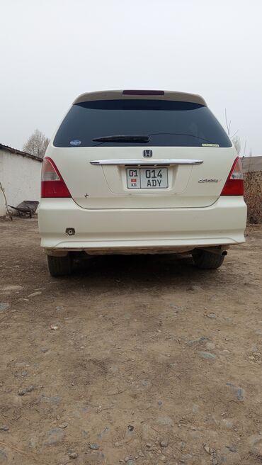 Аренда пассажирского буса: Минивэн 7–8 мест с трансформируемым салоном - Просторный пассажирский — 11