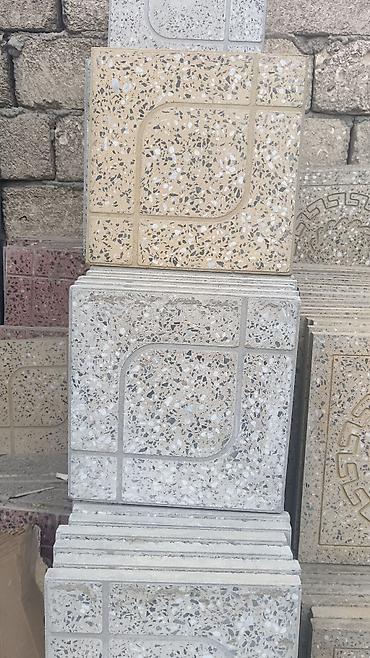 Beton plitələr: Məhsul: Betondan hazırlanmış səki və divar üzləmə plitələri - — 2