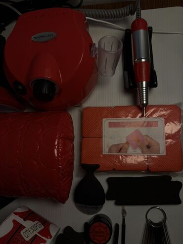 Manikür və pedikür məhsulları: Dırnaq üçün gel lak, Yeni, Ödənişli çatdırılma, Rayonlara çatdırılma — 9