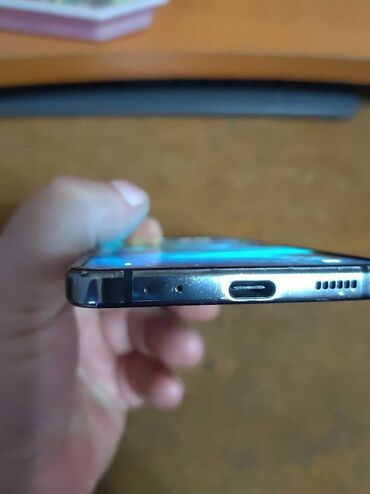 Samsung: Samsung Galaxy Z Flip 4, 256 GB, bоја - Siva, Otisak prsta, Bežični punjač, Dual SIM — 13