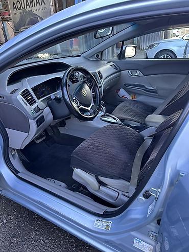 Honda: Honda Civic: 2011 г., 1.5 л, Вариатор, Бензин, Седан — 9
