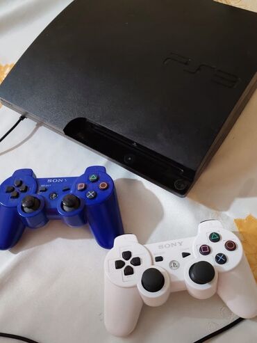 купить игровой компьютер бу: Sony PlayStation 3 (PS3) Slim oyun konsolu və 2 ədəd DualShock 3