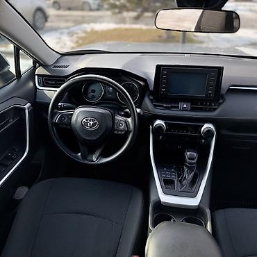 Toyota: Toyota RAV4: 2020 г., 2.5 л, Типтроник, Бензин, Внедорожник — 5