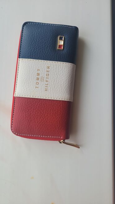женские сумки gilda tonelli: Оригинал кошелёк 👛 женский в идеальном состоянии привезли из Дубая
