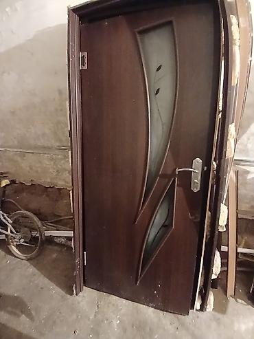 входные двери стекло: 3 ədəd otaq qapısı satılır biri 20 manardır ünvan 20 yanvar - — 2