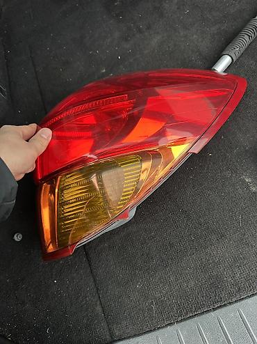 вода: Задний правый стоп-сигнал Subaru 2004 г., Б/у, Оригинал, Япония — 3