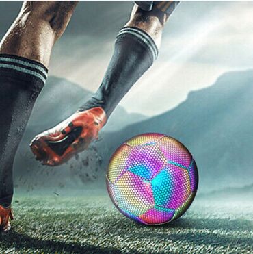 Lopte: Hologramska svetleca fudbalska lopta Predstavljamo holografsku