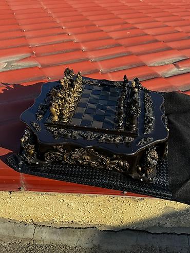 Şahmatlar: Şahmat Sahmat Çeşid çoxdu.çatdırılma 1_2 saata edilir. Qoz ağacındandı — 5