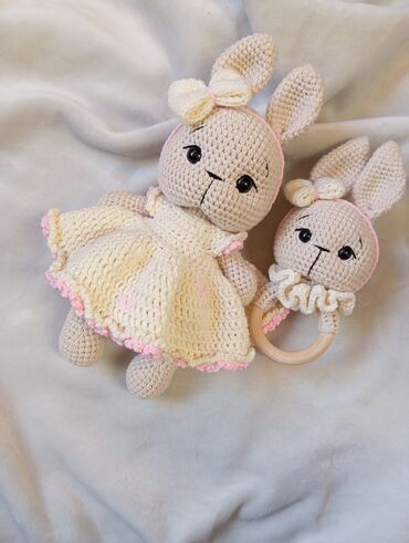 деревянные игрушки оптом от производителя: Набор в наличии, зайка 1500, погремушка 600с