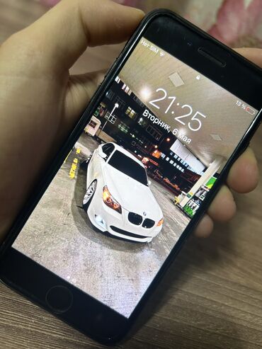 Apple iPhone: IPhone 7, Б/у, 128 ГБ, Защитное стекло, Чехол, 100 %