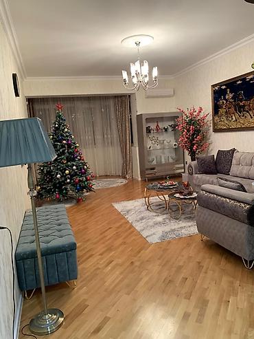 Mənzillər: 3 otaqlı, Yeni tikili, 82 kv. m — 4