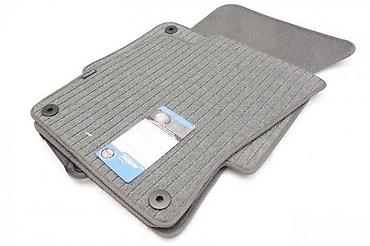 ORIGINAL TIPSKE TEPIH PATOSNICE AUDI A8 D3 (2002+) - SIVE | Original