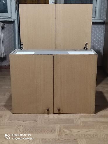 silver kitchen: Кухонные шкафы и тумбы из ЛДСП в светло-дубовом оттенке. стол - — 1