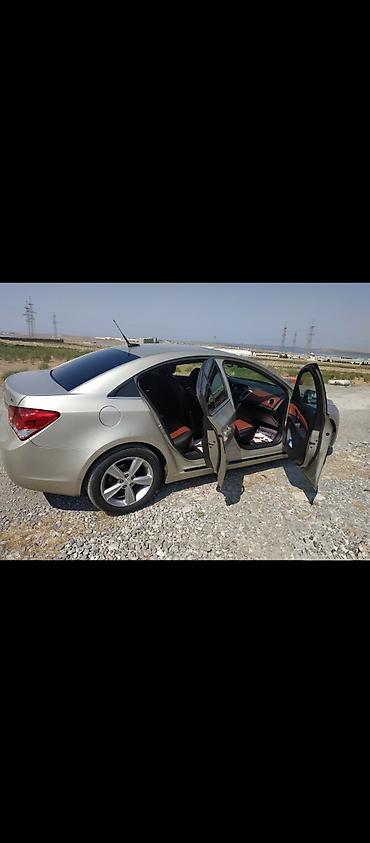 cruze led: Chevrolet Cruze sedan - Kuzov: sedan, qızılı/metalik rəng - — 5