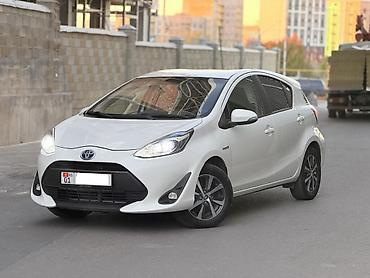 primera p11: Toyota Prius C: 2018 г., 1.5 л, Вариатор, Гибрид, Хэтчбэк — 2