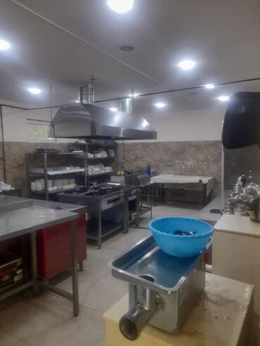 Restoran, kafelər: Sumqayıt şəhərində Nəsimi parkında yerləşən tam təmirli restoran -da lalafo.az — 11 Restoran, kafelər: Sumqayıt şəhərində Nəsimi parkında yerləşən tam təmirli restoran — 11