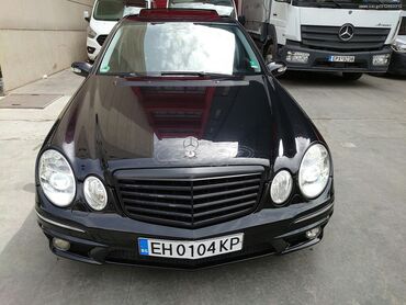Οχήματα - Πειραιάς: Mercedes-Benz E 320: 3.2 l. | 2004 έ. | Sedan