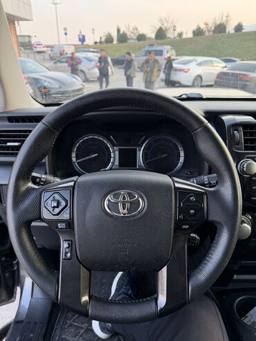 Toyota: Toyota 4Runner: 2019 г., 4 л, Автомат, Бензин, Внедорожник at lalafo.kg — 16 Toyota: Toyota 4Runner: 2019 г., 4 л, Автомат, Бензин, Внедорожник — 16