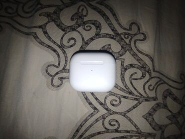 Наушники: Вакуумные, Apple, Новый, Беспроводные (Bluetooth), Классические