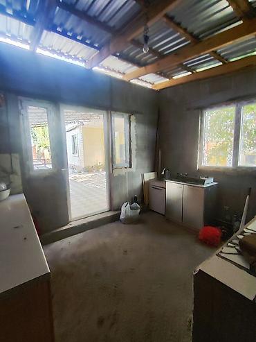 Продажа коттеджей и домов: 4 комнаты, 125 м², 8 соток, Манас, Собственник — 18