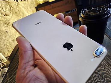 IPhone 8 Plus 256гб, золотистый - Экран 5.5", Retina HD (1920×1080)