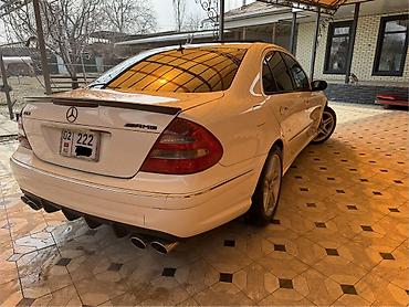 Mercedes-Benz: Mercedes-Benz E-Class: 2002 г., 5 л, Автомат, Бензин, Седан — 5