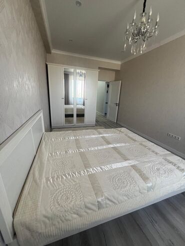 1 комнатные квартиры в бишкеке продажа: 2 комнаты, 63 м², Элитка, 11 этаж, Евроремонт