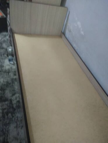 шкав для одежды: Односпальная кровать без матраса желательно самовывоз, находимся в