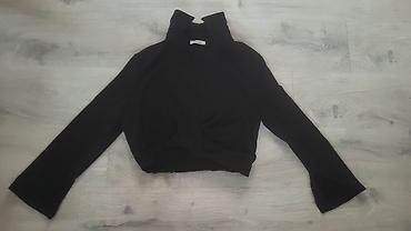 vaneli bor: Crni crop top sa dugim rukavima i visokim ovratnikom. kao nova vel S-M — 1