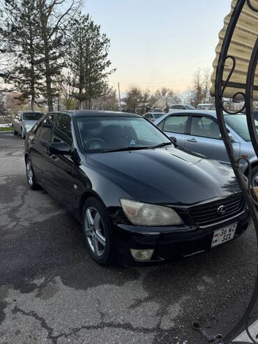 мото колесо: Lexus IS: 2004 г., 2 л, Автомат, Бензин, Седан