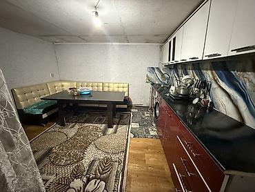 Продажа коттеджей и домов: Продаётся частный дом с большим крытым двором и отдельными — 11