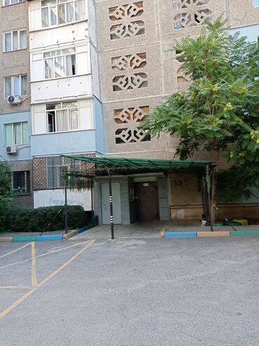 сдаю квартиру жм кок жар: 1 бөлмө, 35 кв. м, 106-серия, 6 кабат, Эски ремонт