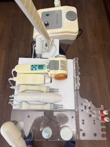 ищу сиделку для пожилой женщины: 19 функций для чистки лица, омоложение и у упругости кожи лица и