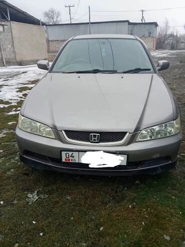 аккорд багажник: Honda Accord: 2000 г., 1.8 л, Автомат, Бензин, Седан