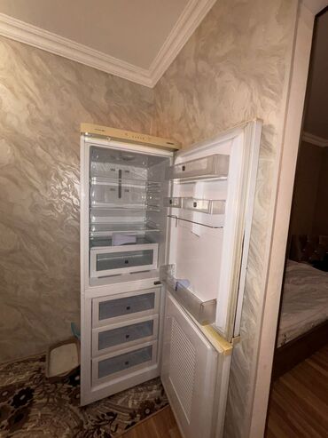 Soyuducular: 2 qapılı Samsung Soyuducu Satılır, rəng - Ağ — 2