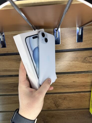 Apple iPhone: IPhone 15 Plus, Б/у, 128 ГБ, Голубой, Защитное стекло, Чехол, Коробка, 87 %