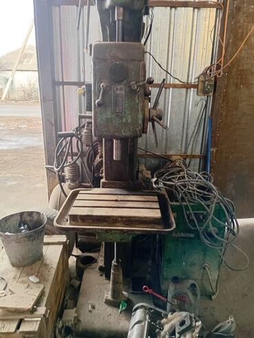 Токарные станки: Токарный станок без ЧПУ, 1А616 — 6