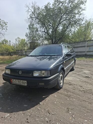 Volkswagen Passat: 1992 г., 1.8 л, Механика, Бензин, Универсал