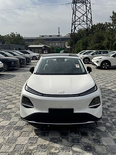 Changan: Changan Qiyuan Q05: 2026 г., Электромобиль — 3