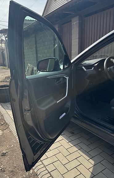 Toyota: Toyota RAV4: 2020 г., 2.5 л, Вариатор, Гибрид, Кроссовер — 9