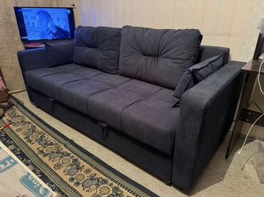 Прямые диваны: Прямой диван, Новый, Трехместный — 11