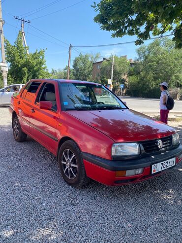 летняя резина 205 65 15: Volkswagen Vento: 1993 г., 1.8 л, Механика, Бензин, Седан