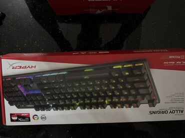 Noutbuklar üçün adapterlər: Dest wekilde satilir 130 manata Qulagcig 50/ klaviatura 80 manatdi