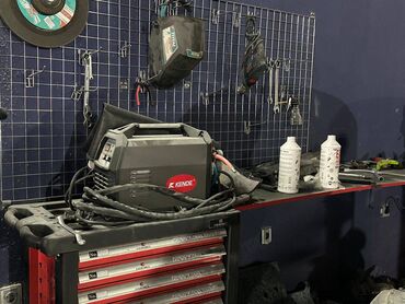 Digər kommersiya daşınmaz əmlakı: Binəqədi rayonu,Biləcəri qəsəbəsi,4 yolda,avtoservisin içində 2 — 11