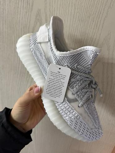 nike air force patike: Adidas Yeezy 350 V2 - bela boja - Brojevi: 39–45 - Cena: 55 € - — 1